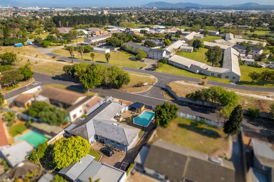 4 Bedroom Property for Sale in Elim Western Cape